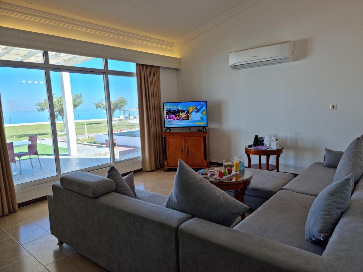 Holiday Beach Resort 디바 외부 사진