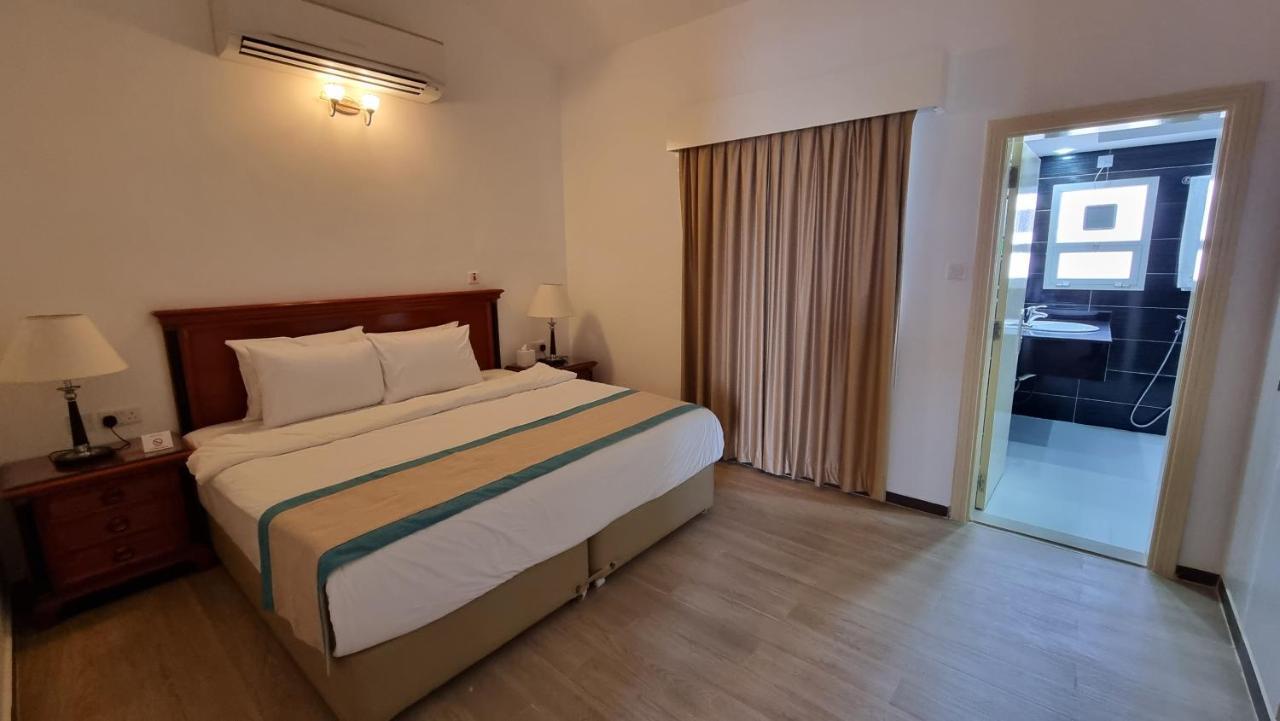 Holiday Beach Resort 디바 외부 사진