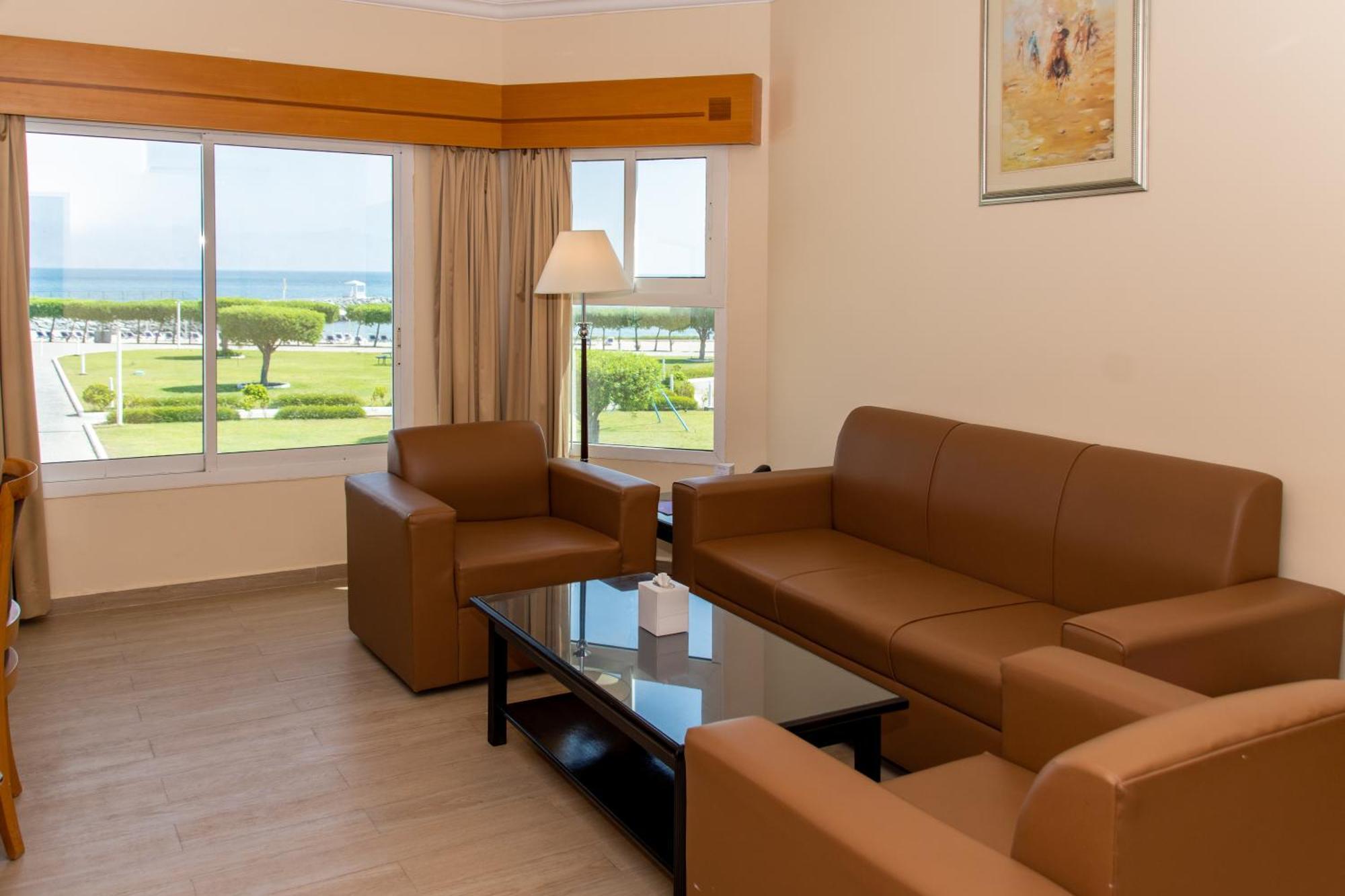 Holiday Beach Resort 디바 외부 사진